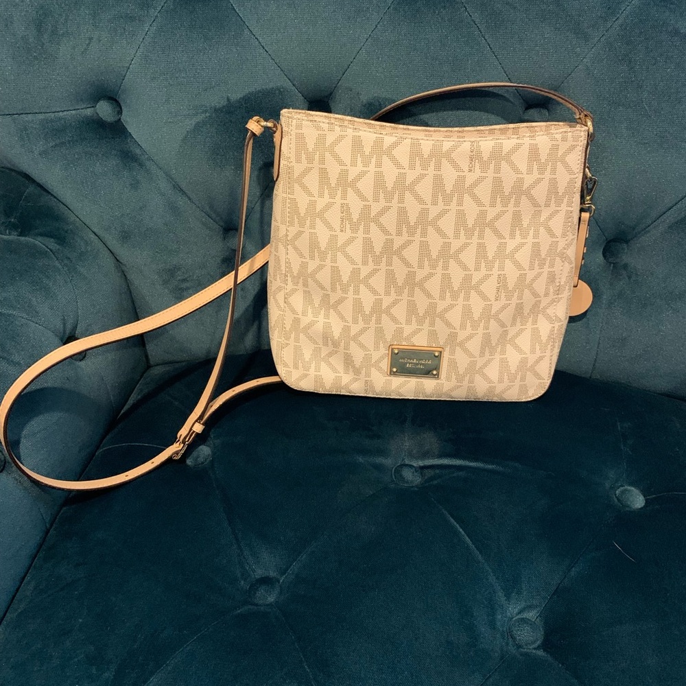 Michael Kors crossbody